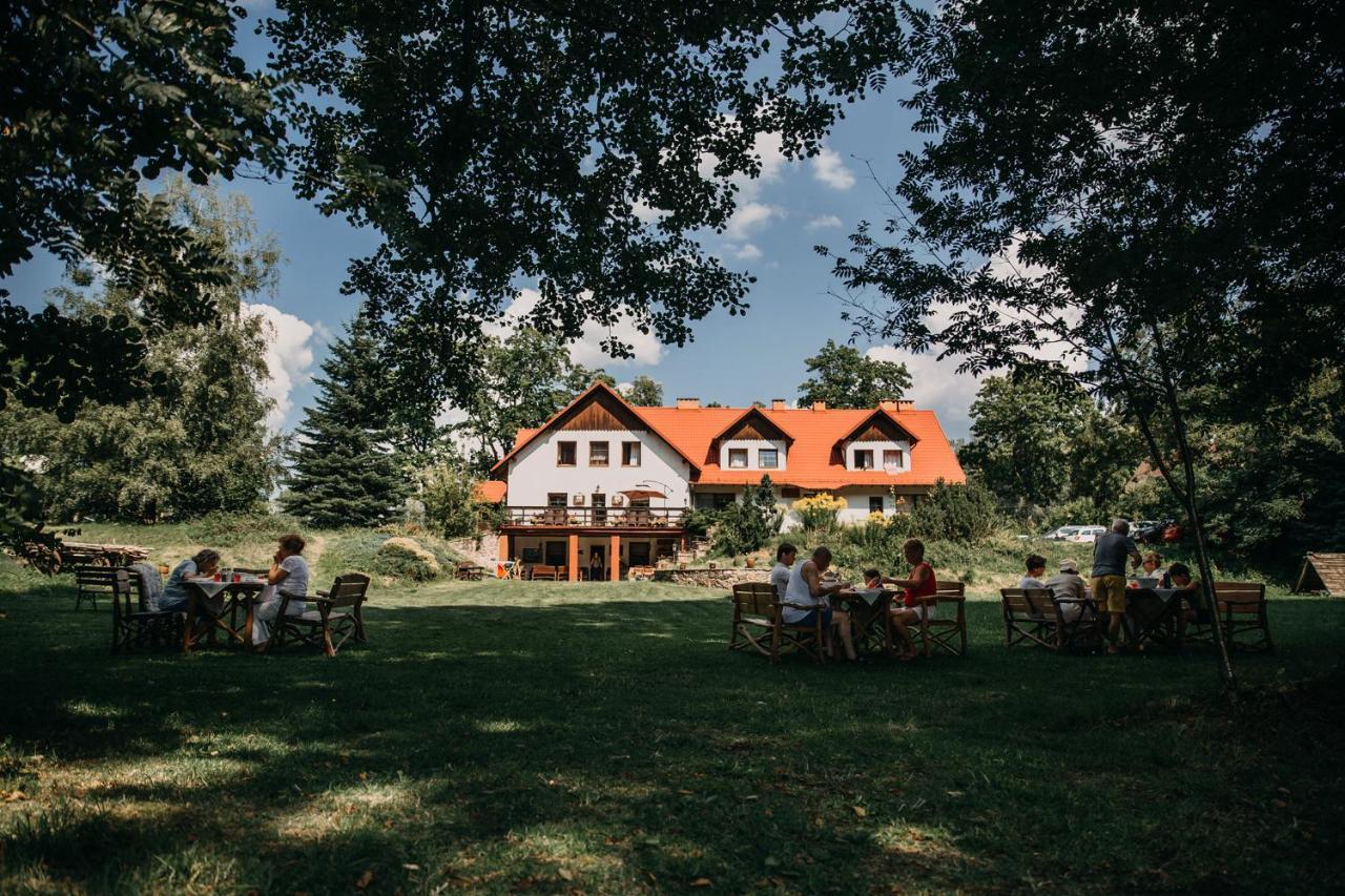 Gospodarstwo Goscinne Racibor Swietajno  Exterior foto