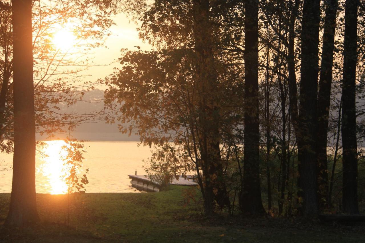 Gospodarstwo Goscinne Racibor Swietajno  Exterior foto