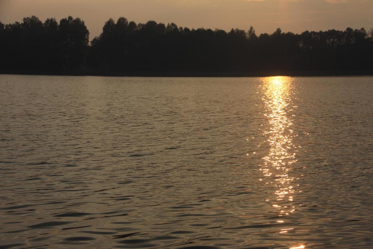 Gospodarstwo Goscinne Racibor Swietajno  Exterior foto